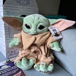 NEW DISNEY STAR WARS Rare Build A Bear Baby Yoda Stuffed Animal Plush Music Box